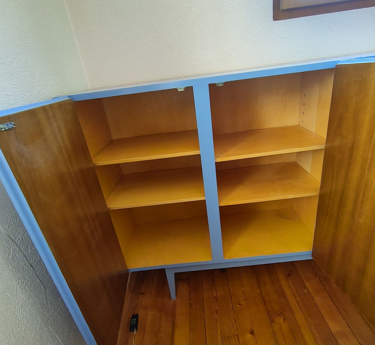 Büffets: Mid-Century Highboard * restauriert – Gebraucht aus Lengnau BE von Homebody 2
