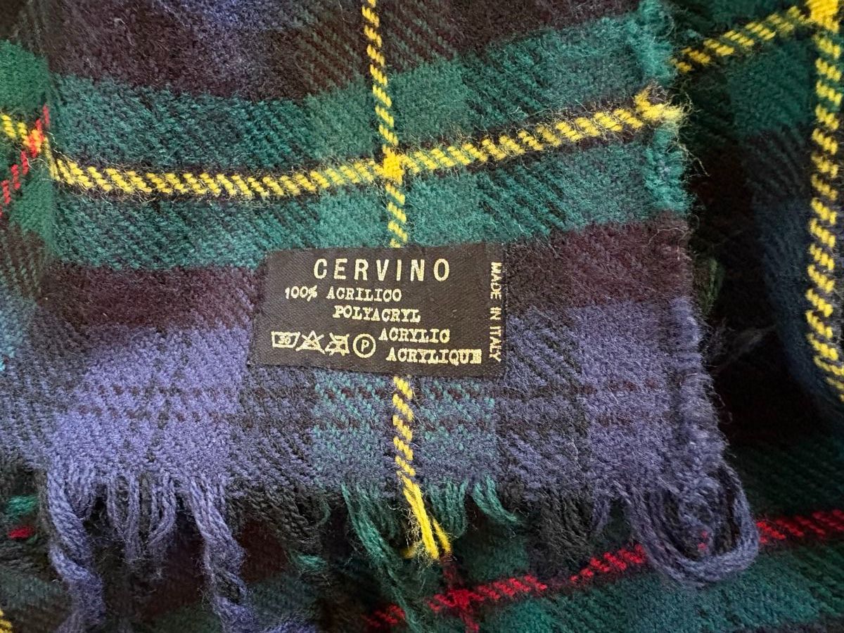 Foulard & Sciarpe: Lot de 4 écharpes à carreaux – Usato da Zweisimmen venduto da Domii 6