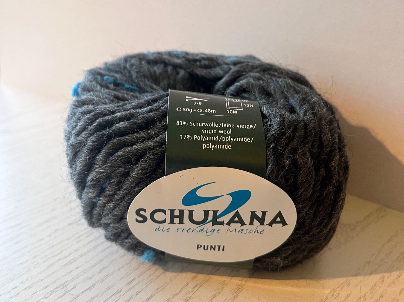Wolle: 10 Knäuel Schulana Punti – Neu und originalverpackt aus Büsserach von bor_s88m