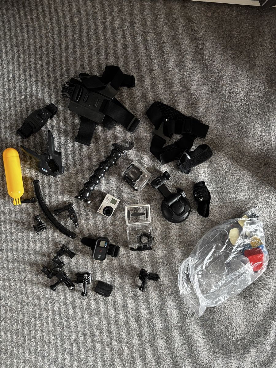 Gopro Action Cam: GoPro Hero 3 Set – Usato da Steffisburg venduto da Loris_hae 1