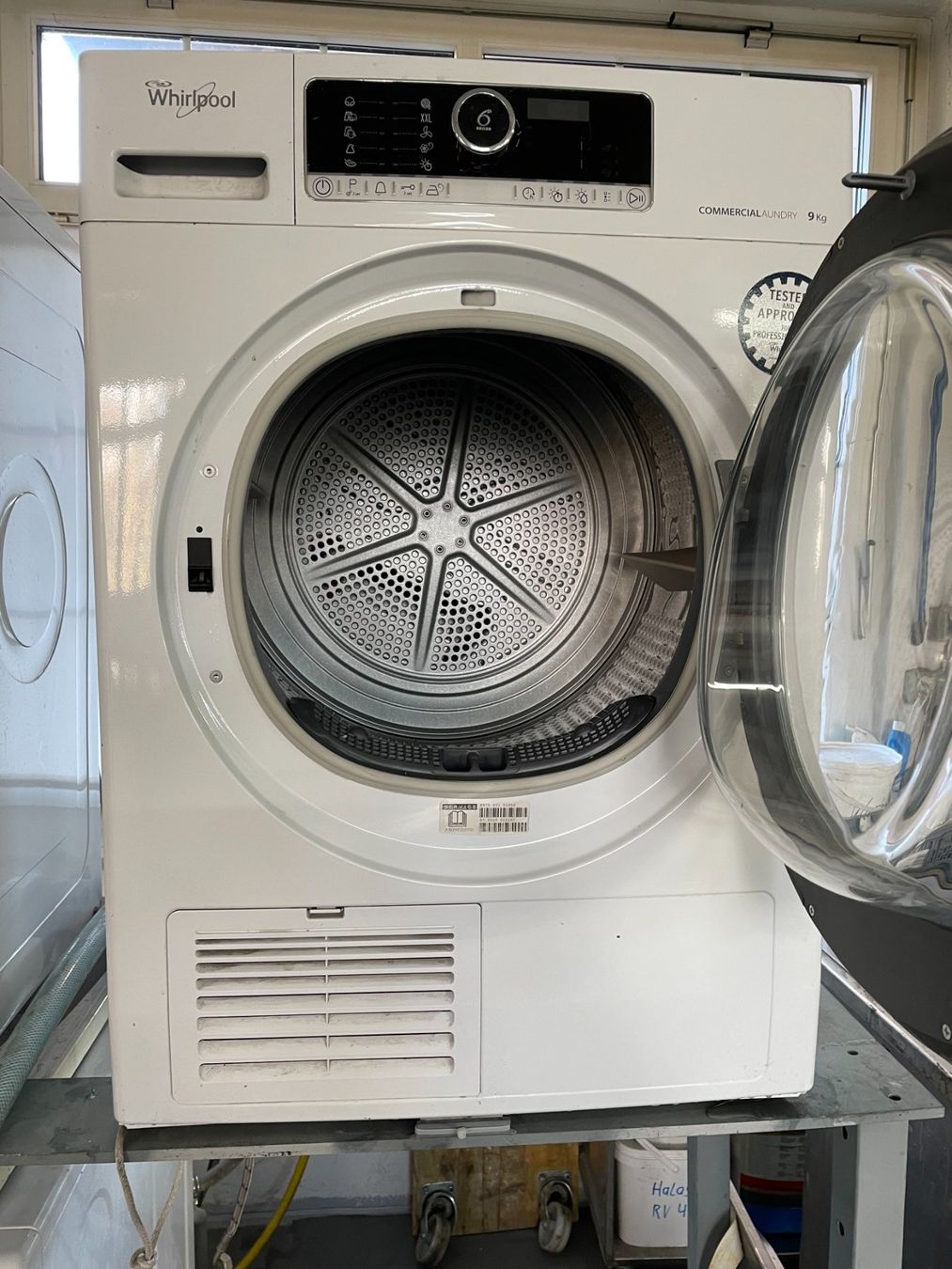 Whirlpool Asciugatrici: Tumbler Whirlpool 9 Kilo – Usato da Würenlos venduto da niweg