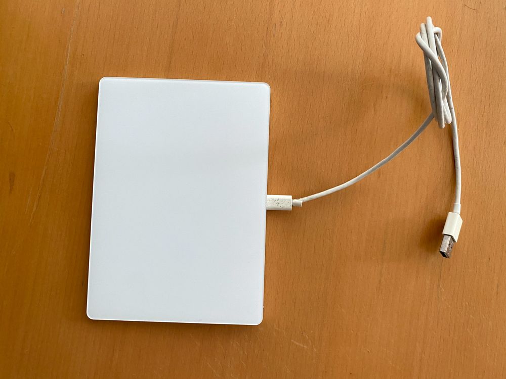Apple Magic Trackpad (1. Generation) – kabellos / Bluetooth (Gebraucht ...