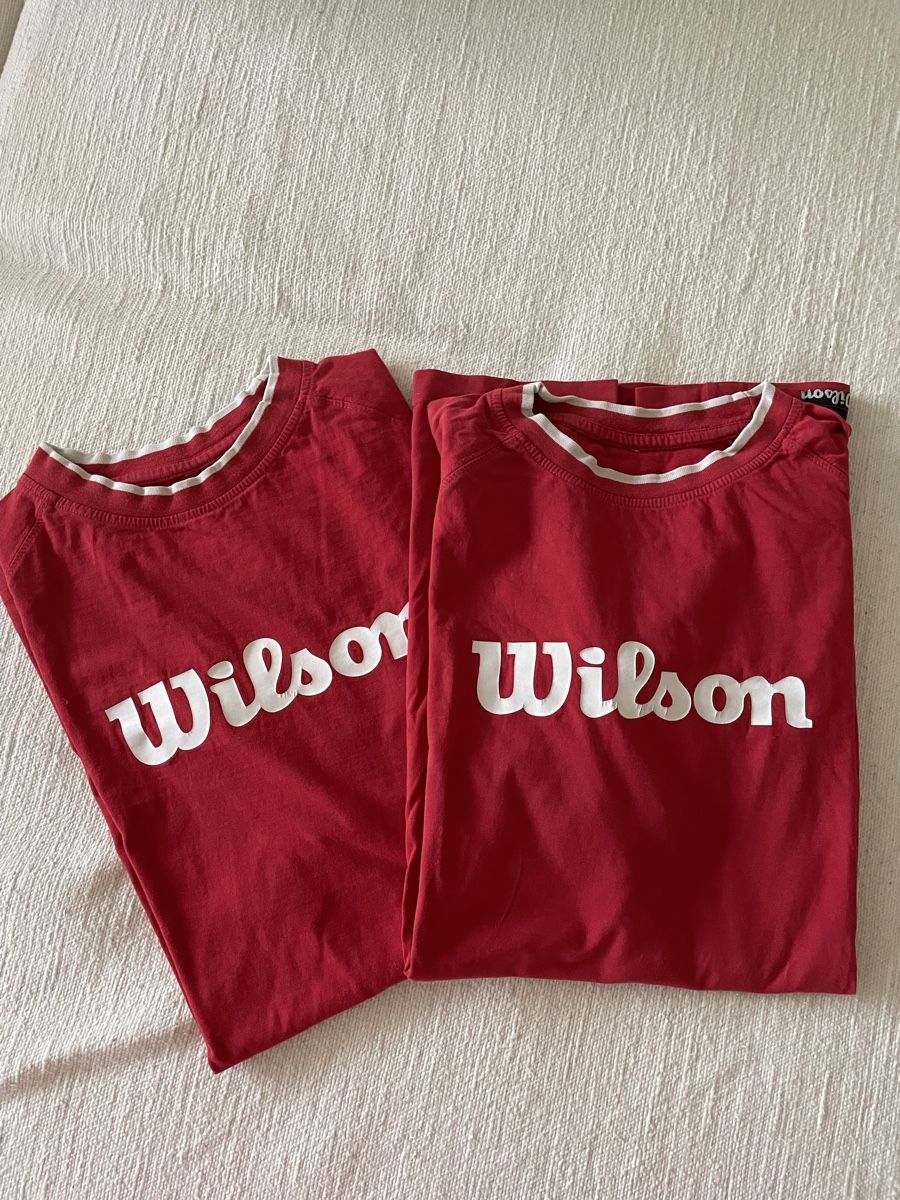 Wilson T-shirt: 2 Wilson T-Shirts, Gr. L – Usato da Möhlin venduto da Halylea