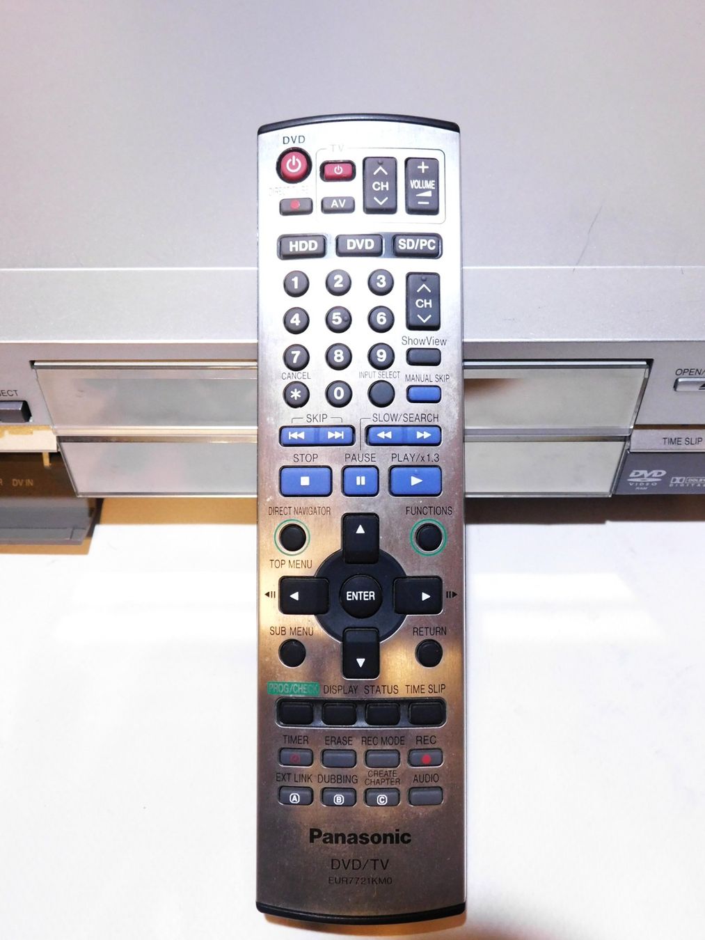 Panasonic Audio- & Mediensysteme: Panasonic DMR-E95H DVD Rekorder – Gebraucht aus Emmenbrücke von Neverlaand-22 3
