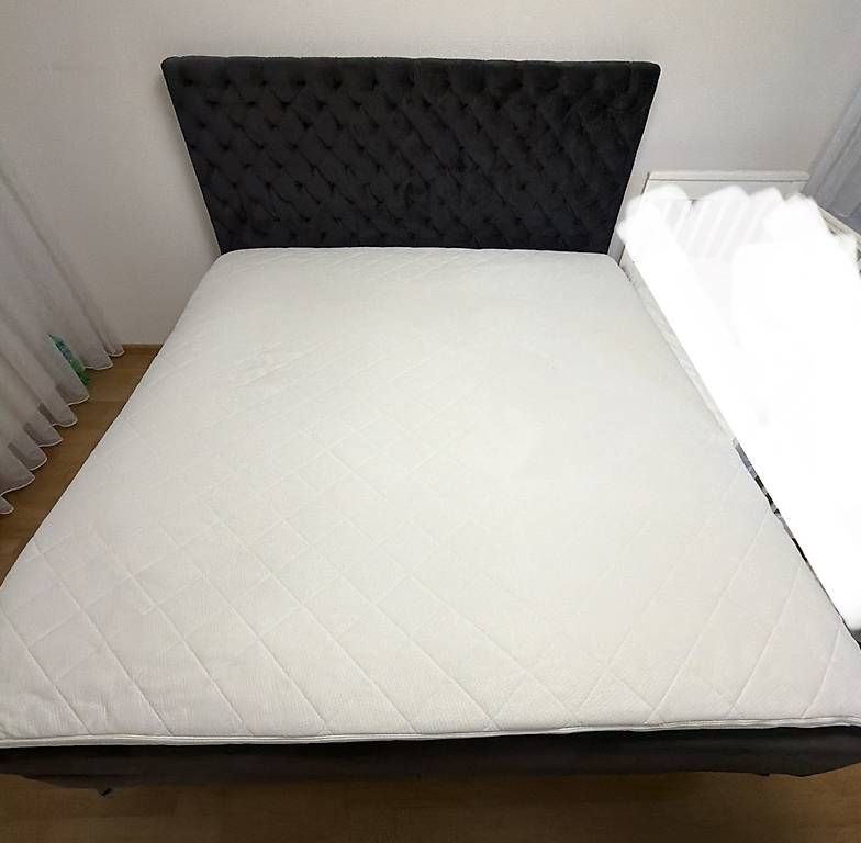 Lits: Boxspringbett 180x200 – D'occasion à Füllinsdorf par Bini1995