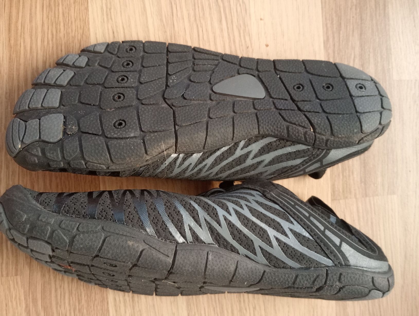 Scarpe da uomo: Barfussschuhe schwarz Grösse 42 – Usato da Einigen venduto da tchalva 1
