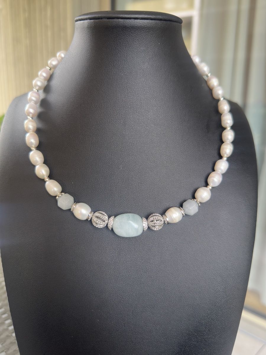 Catenine: Choker mit echten Perlen und Aquamarin – Nuovo e nell'imballaggio originale da Kriens venduto da Hortensie6