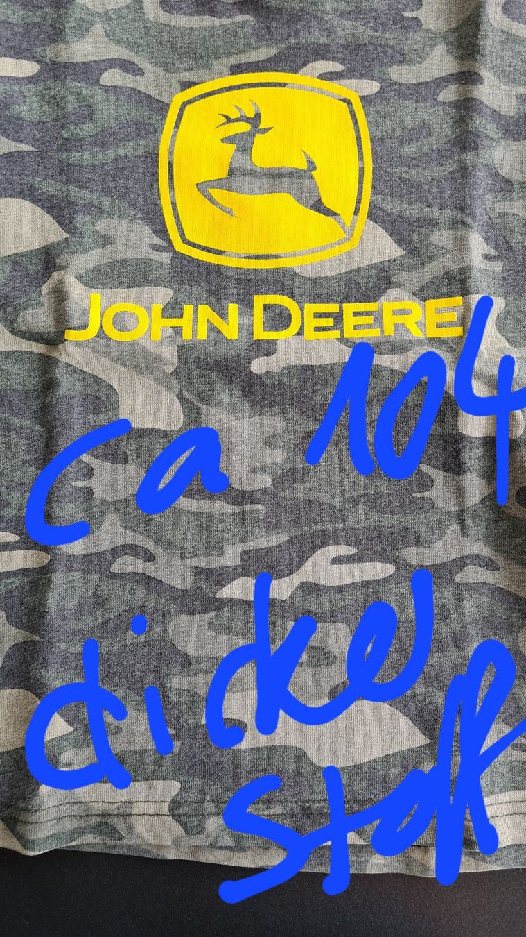 Camicie, T-shirt & Polo: John Deere T- Shirt ca. Gr. 104 – Usato da Obergösgen venduto da schesom 1