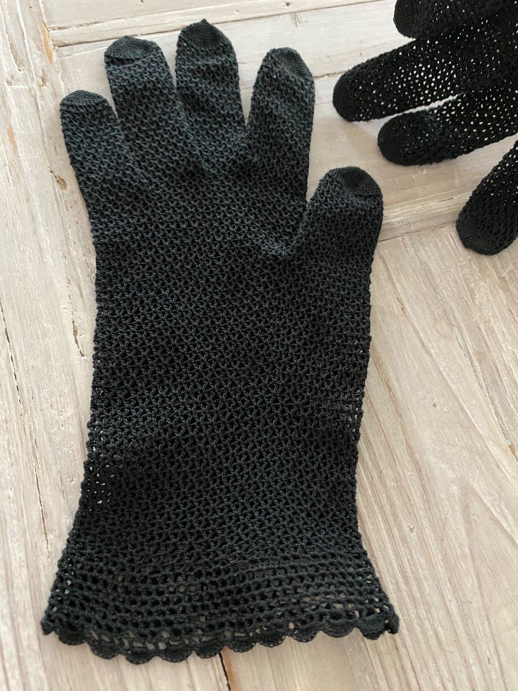 Guanti & manicotti: Handschuhe gehäckelt – Usato da Wermatswil venduto da -secondchance- 2
