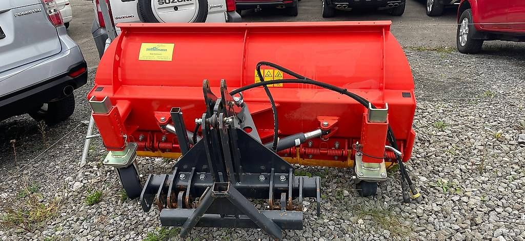Sgombero neve: Schneplug top Zustand – Usato da Sattel venduto da Timo14 1