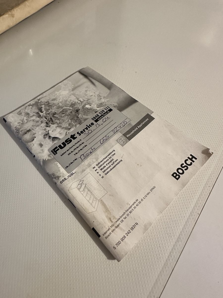 Congelatori: Bosch Gefrierschrank weiss mit Schubladen – Usato da Grüningen venduto da DomegaStore 2