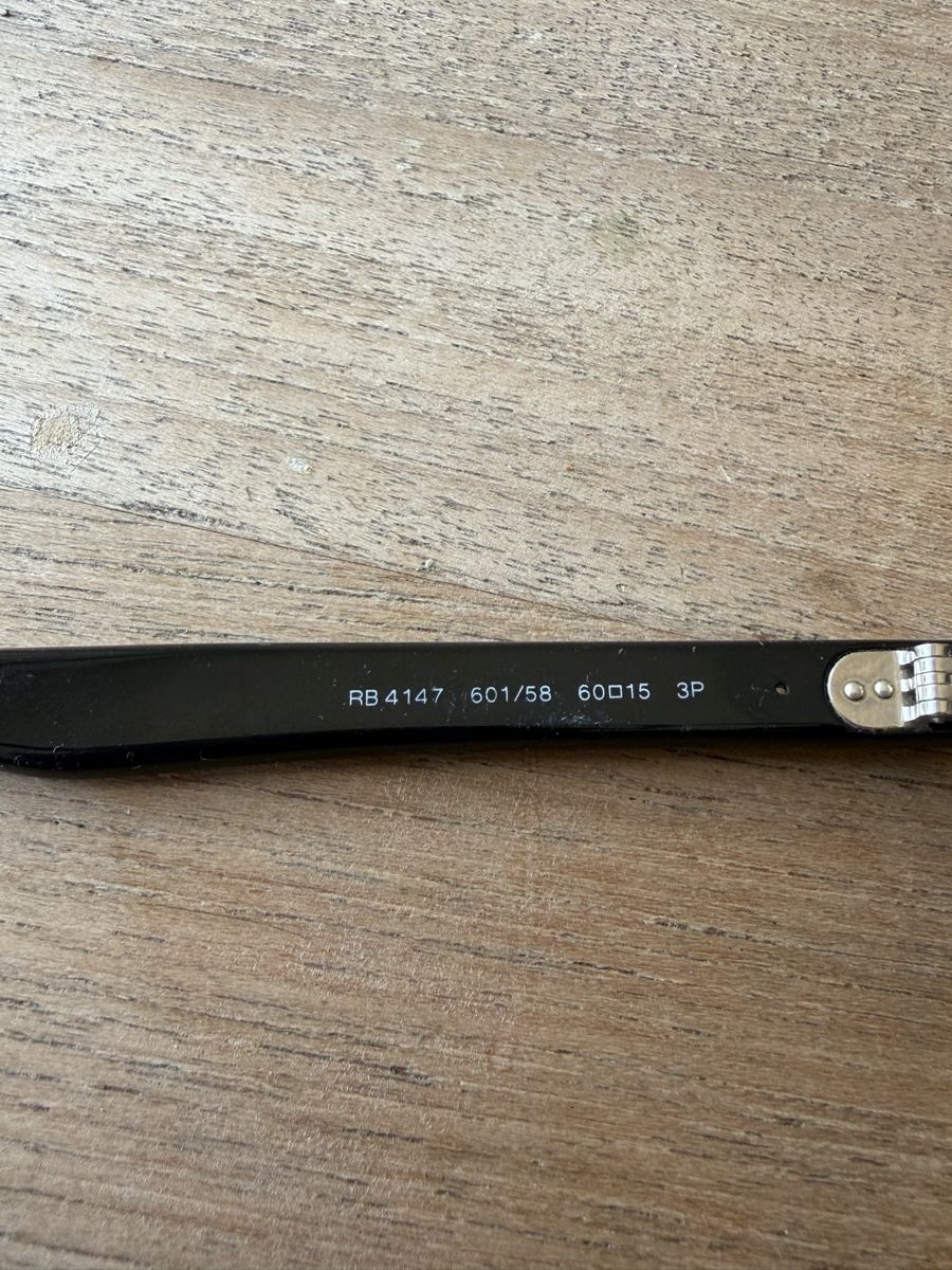 Ray-Ban Brillen & Gläser: Ray-Ban Brille, Modell 4147 – Gebraucht aus Zürich von elg_rqw7 2