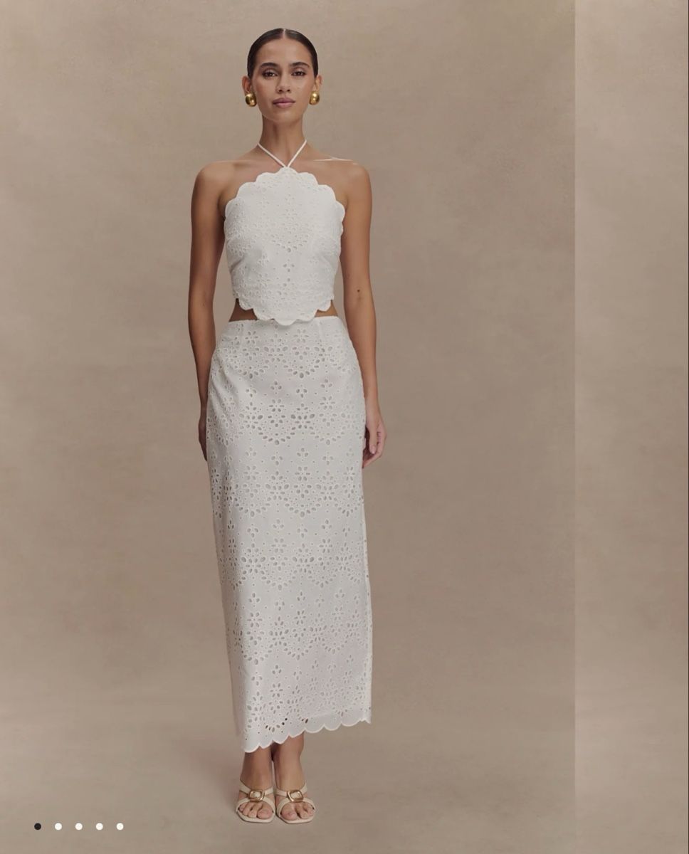 Lotti di vestiti: Meshki White Set (Skirt&Top) – Nuovo (secondo la descrizione) da Hagendorn venduto da ava_2hq7
