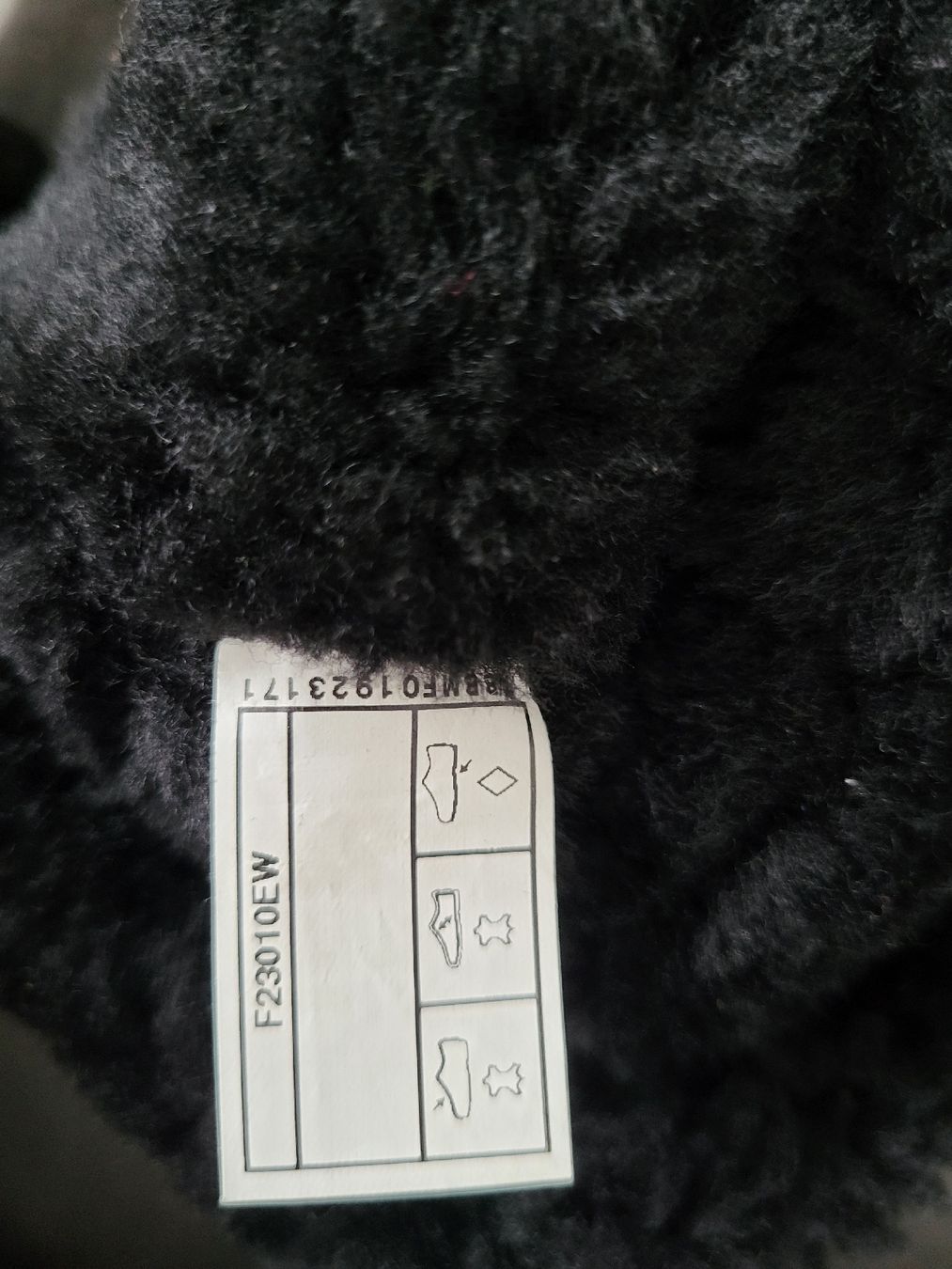 Ugg Scarpe da donna: UGG Winterstiefel Gr37 schwarz – Usato da Richterswil venduto da adora88 3
