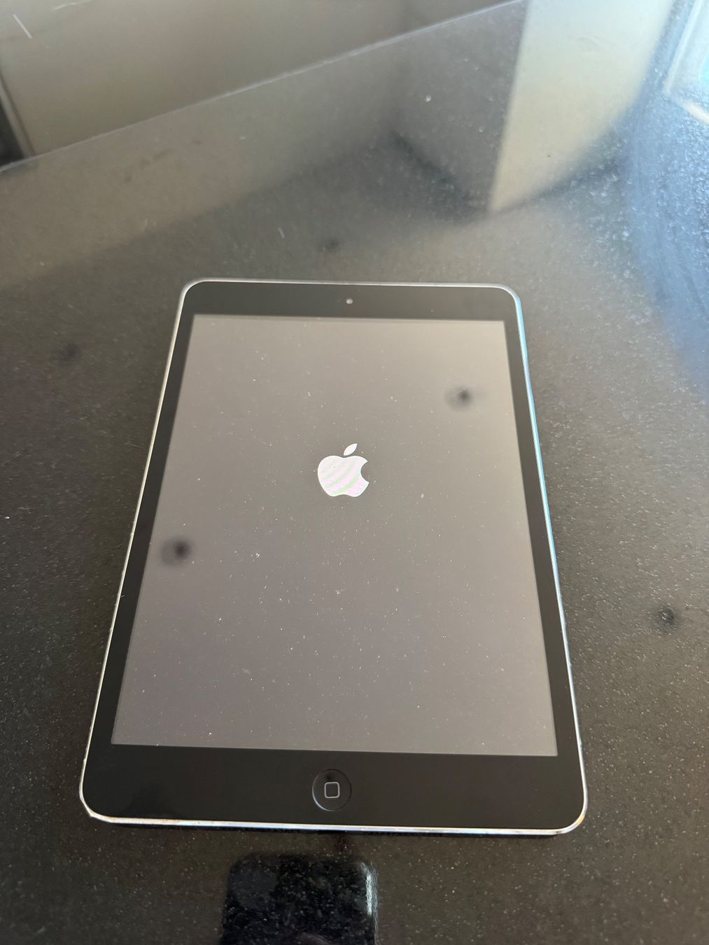 Apple Tablet PC: iPad mini 2016 – Gebraucht aus Oberbüren von dijbdn 3