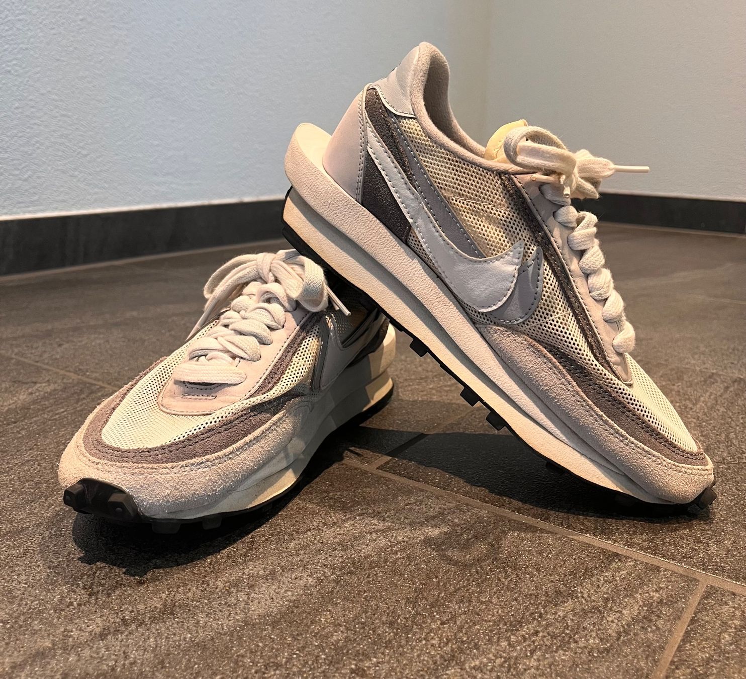 Nike Scarpe da uomo: Nike LD Waffle Sacai gipfelweiss – Usato da Hinwil venduto da Oivil04