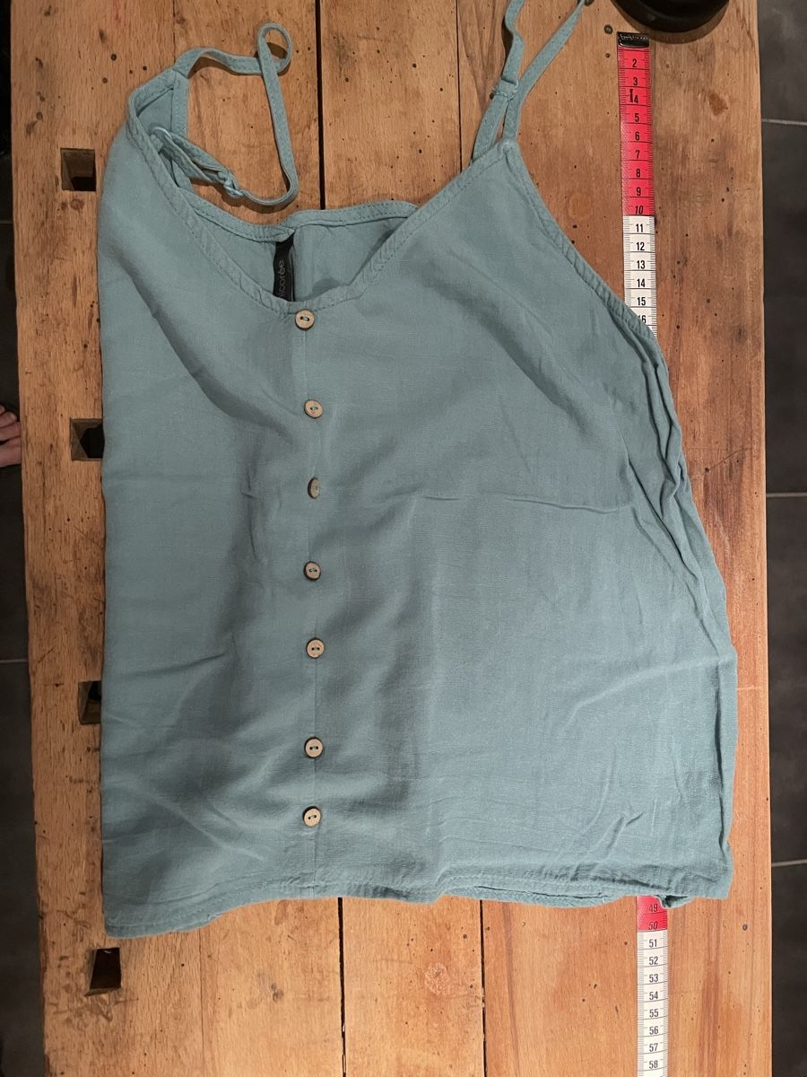 Tops: Spaghettiträger-Shirt – Gebraucht aus Büren an der Aare von mii_57vx
