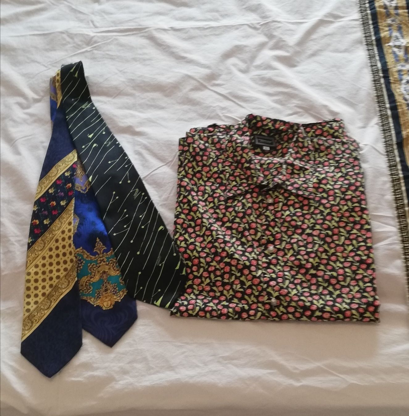 Versace Pulls & Sweat-shirts: original Gianni Versace Sammlung  – D'occasion à Neuhausen am Rheinfall par Bootschris 1