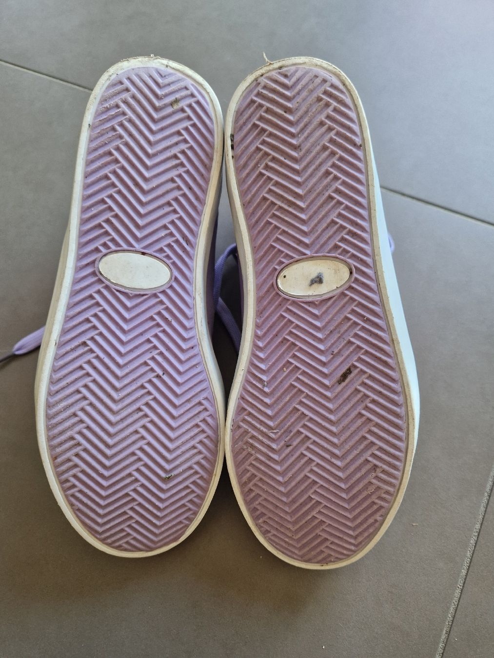 Chaussures filles: Baskets montantes lilas neuves  taille 36 – Neuf (Voir description) à Delémont par bouboute01 5