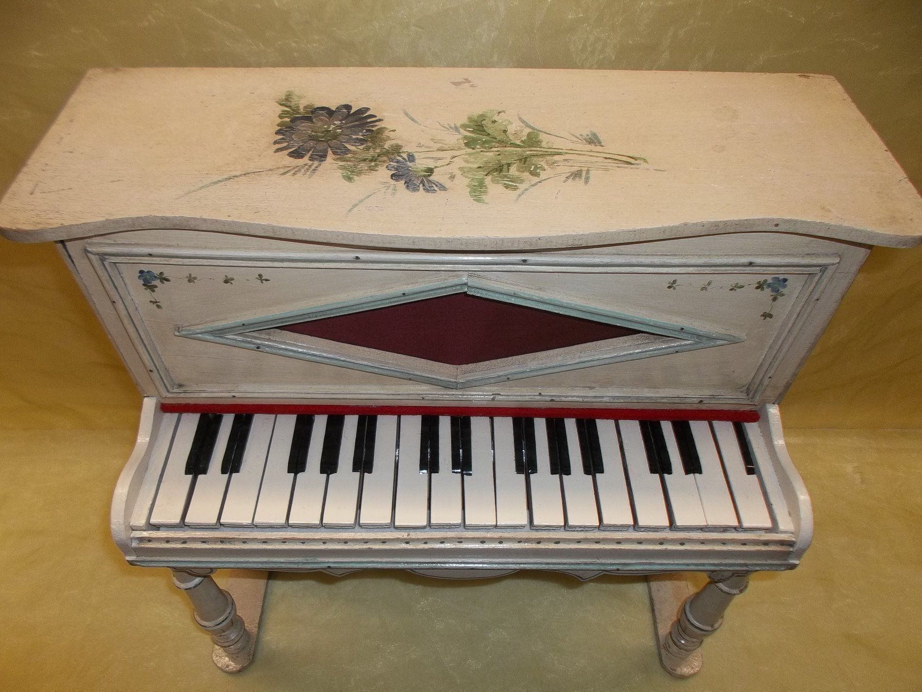 Strumenti musicali: Piano El piccolo – Usato da Jegenstorf venduto da Oktavio 4