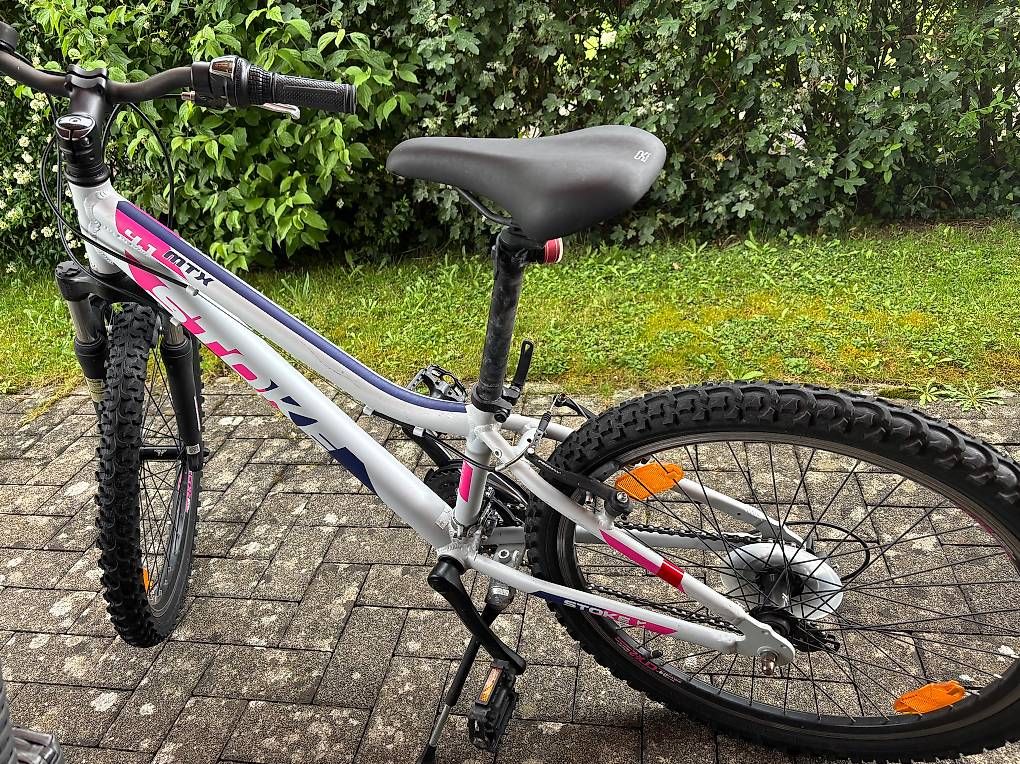 Biciclette: Mädchen Velo   – Usato da Menziken venduto da ema_fs66 2