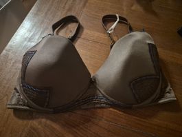 BH gepolstert braun mit Stickerei Grösse 85E neu