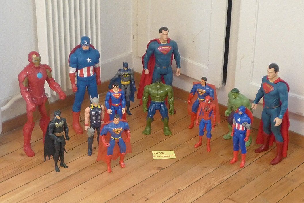 Figuren: VIELE-Superhelden!!! – Gebraucht aus Bern von bn1640