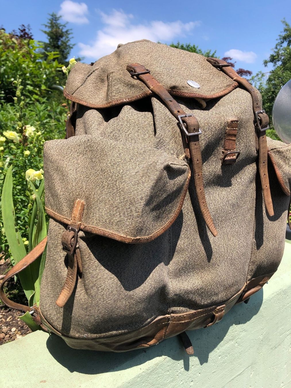 Schweizer Armee Zaini: Schweizer Militär Gebirgsrucksack – Usato da Magden venduto da Hornet2
