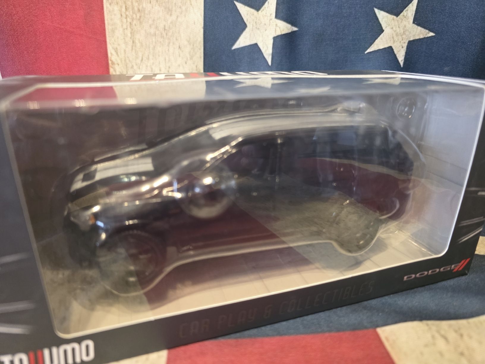 Dodge Modellini d'auto: 2018 Dodge Durango SRT 1:32 Neu – Nuovo e nell'imballaggio originale da Goldingen venduto da Muscle_Cars84 1