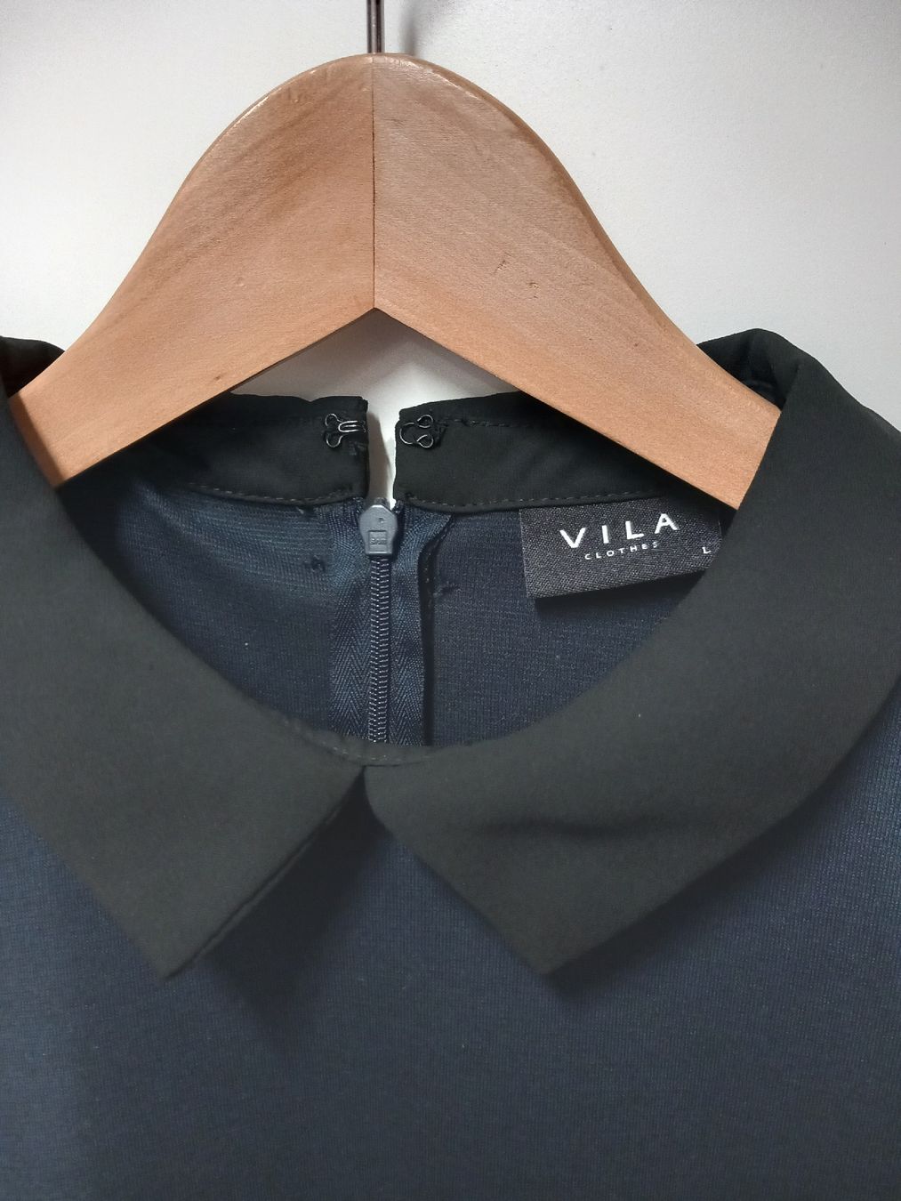 Vila Vestiti: Kleid VILA Gr.L marine – Usato da Gwatt (Thun) venduto da umwelt-brocki 1