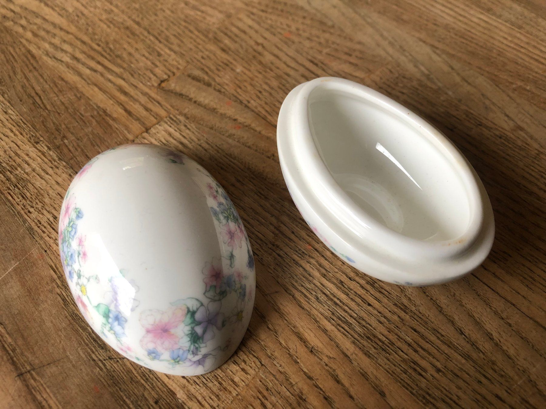 Altre Stoviglie: Wedgwood Egg – Usato da Dättlikon venduto da johnybestsale 2