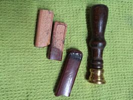 Siegelstempel  mit Siegellack