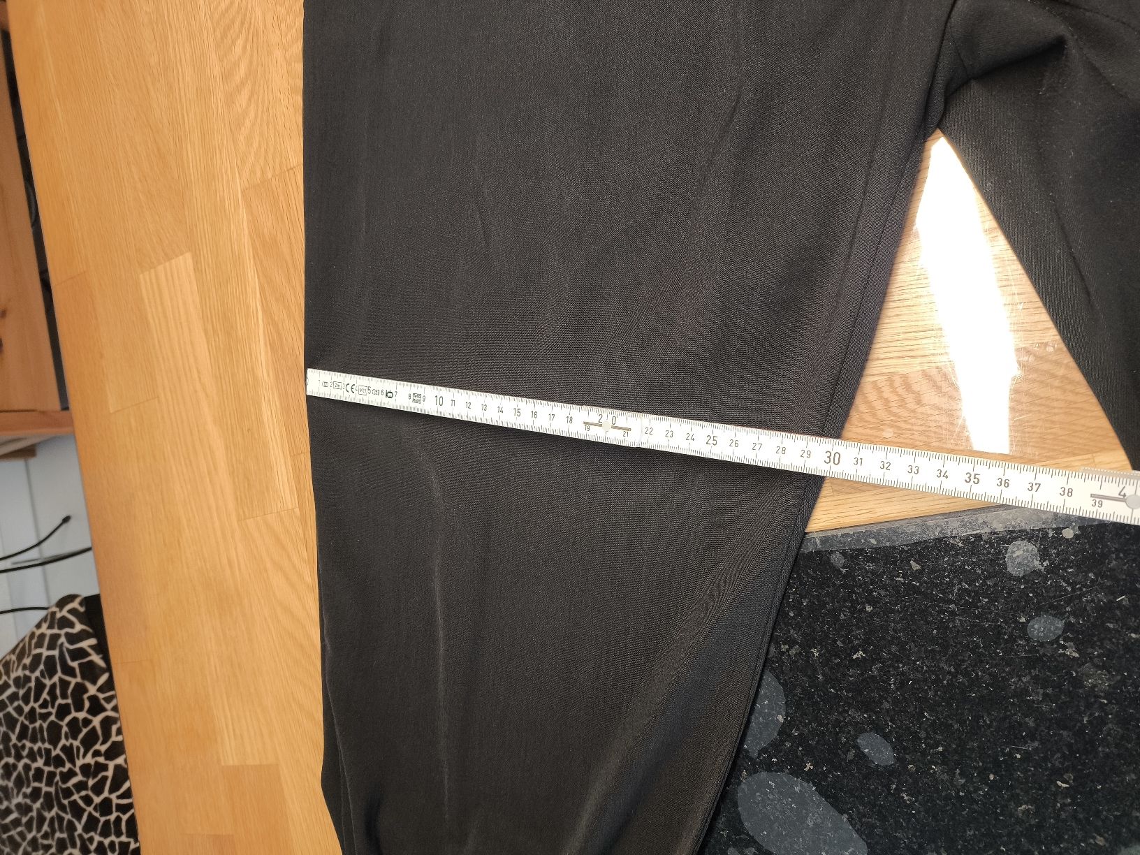 Shein Pantaloni: 3/4 Sommerhose Gr. 0XL / Gr. 46 – Usato da Burgdorf venduto da Ropajesi 6
