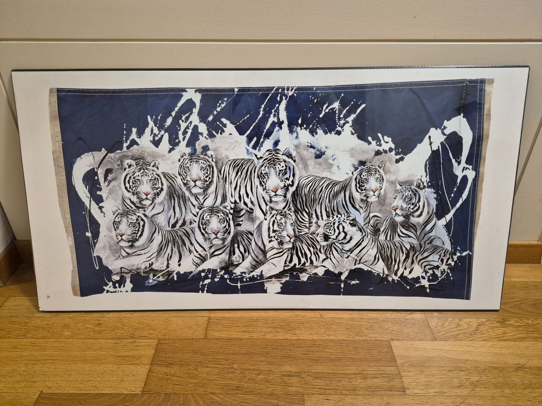 Foto & Immagini: Bild Tiger von Knie – Nuovo e nell'imballaggio originale da Emmenbrücke venduto da Bruhae