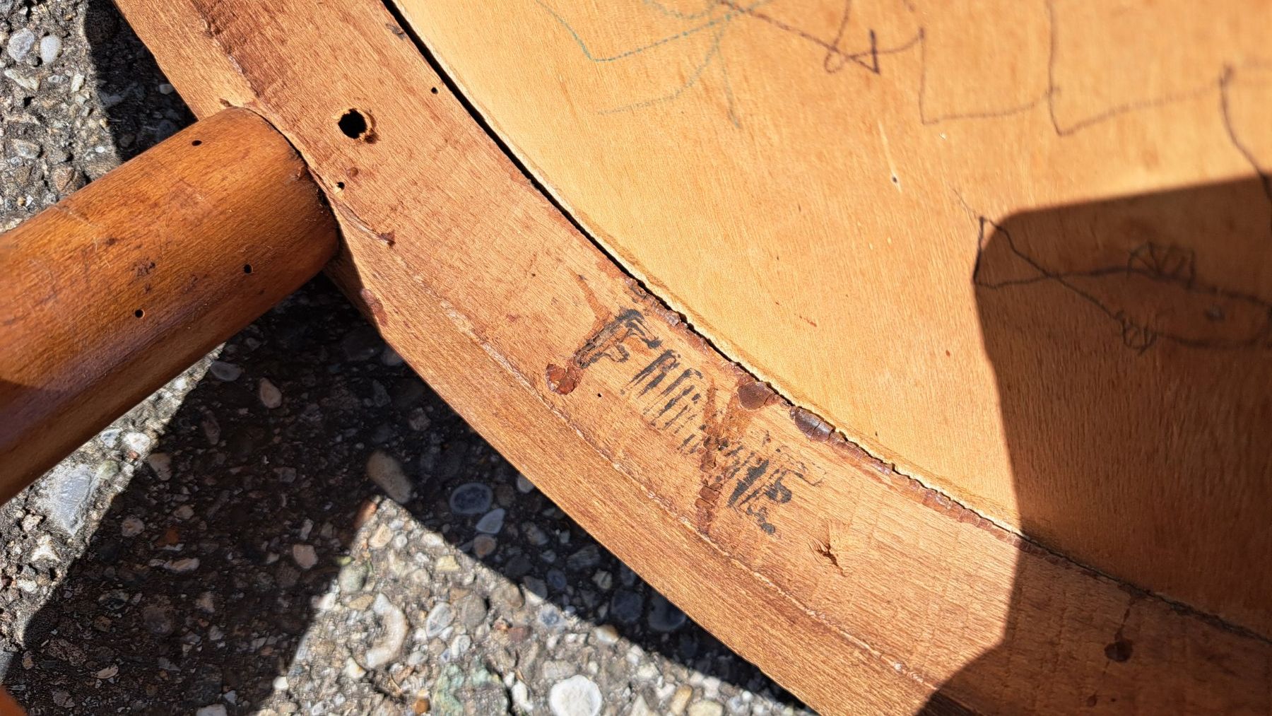 Chaises: Drei Beizenstühle, ähnlich Thonet – D'occasion à Langenthal par T.L. 7