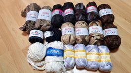 19 Knäuel Strickgarn / Schalstrickgarn