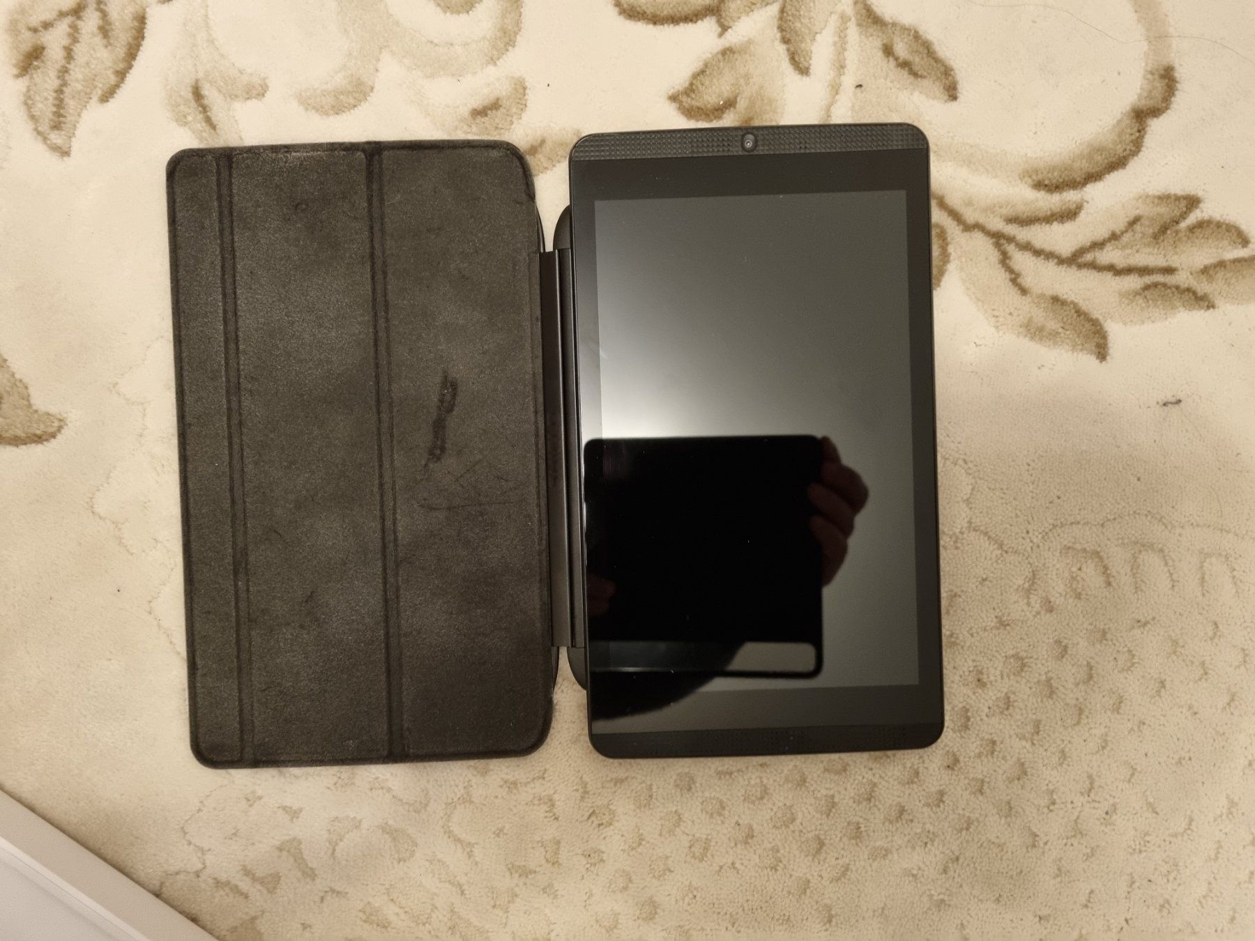 Nvidia Tablet PC: NVIDIA Shield Tablet + Controller – Sehr guter Zustand – Usato da Zürich venduto da x.25