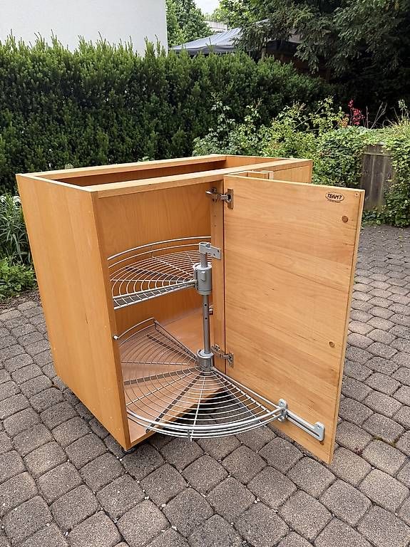 Cucine complete: Team 7 Eck-Unterschrank aus Massivbuche mit Eck-Karussell – Usato da Bern venduto da Padrepio5 1