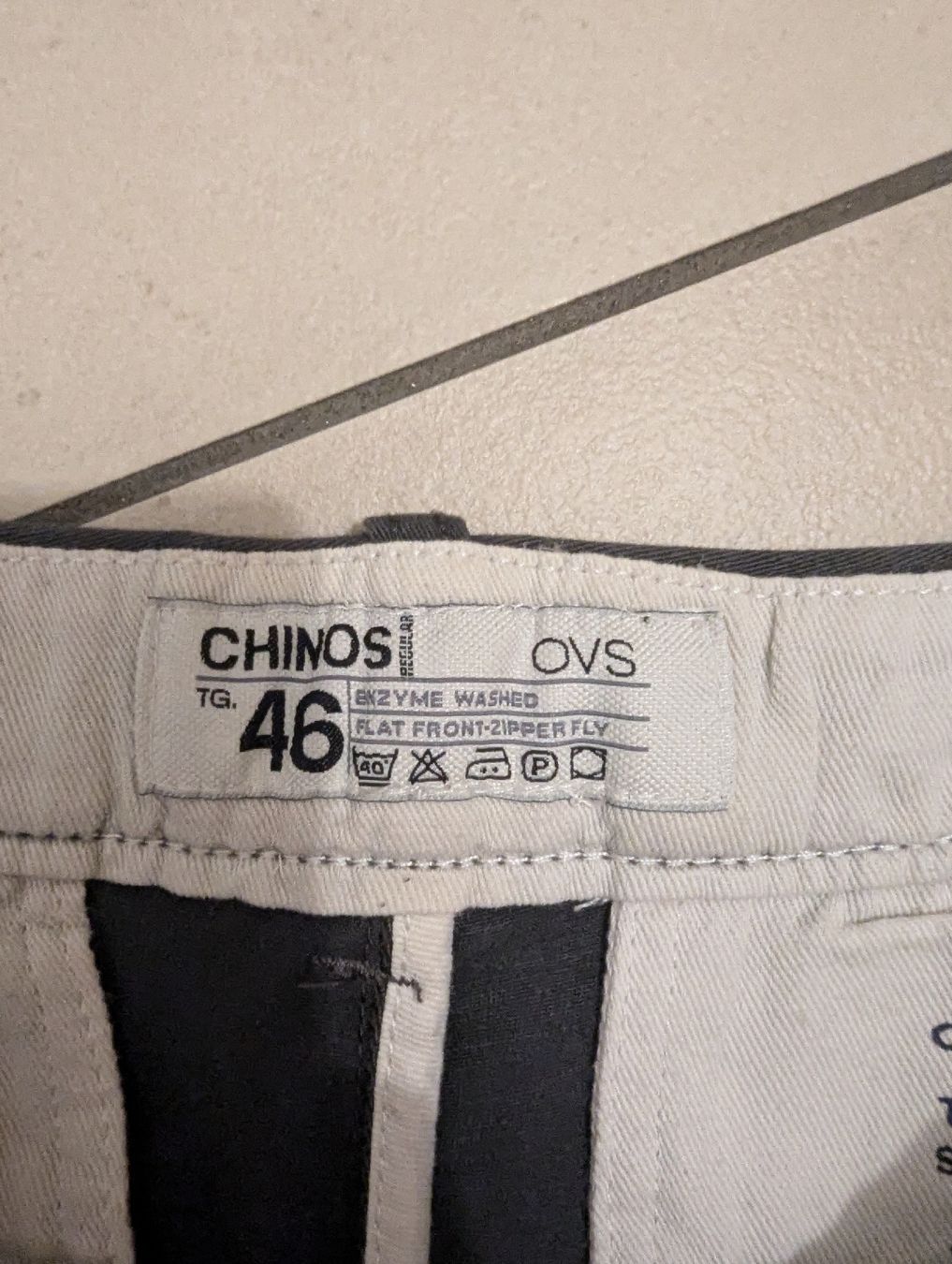 Pantaloni: OVS men shorts – Nuovo (secondo la descrizione) da Lamone venduto da M_vvh9 2