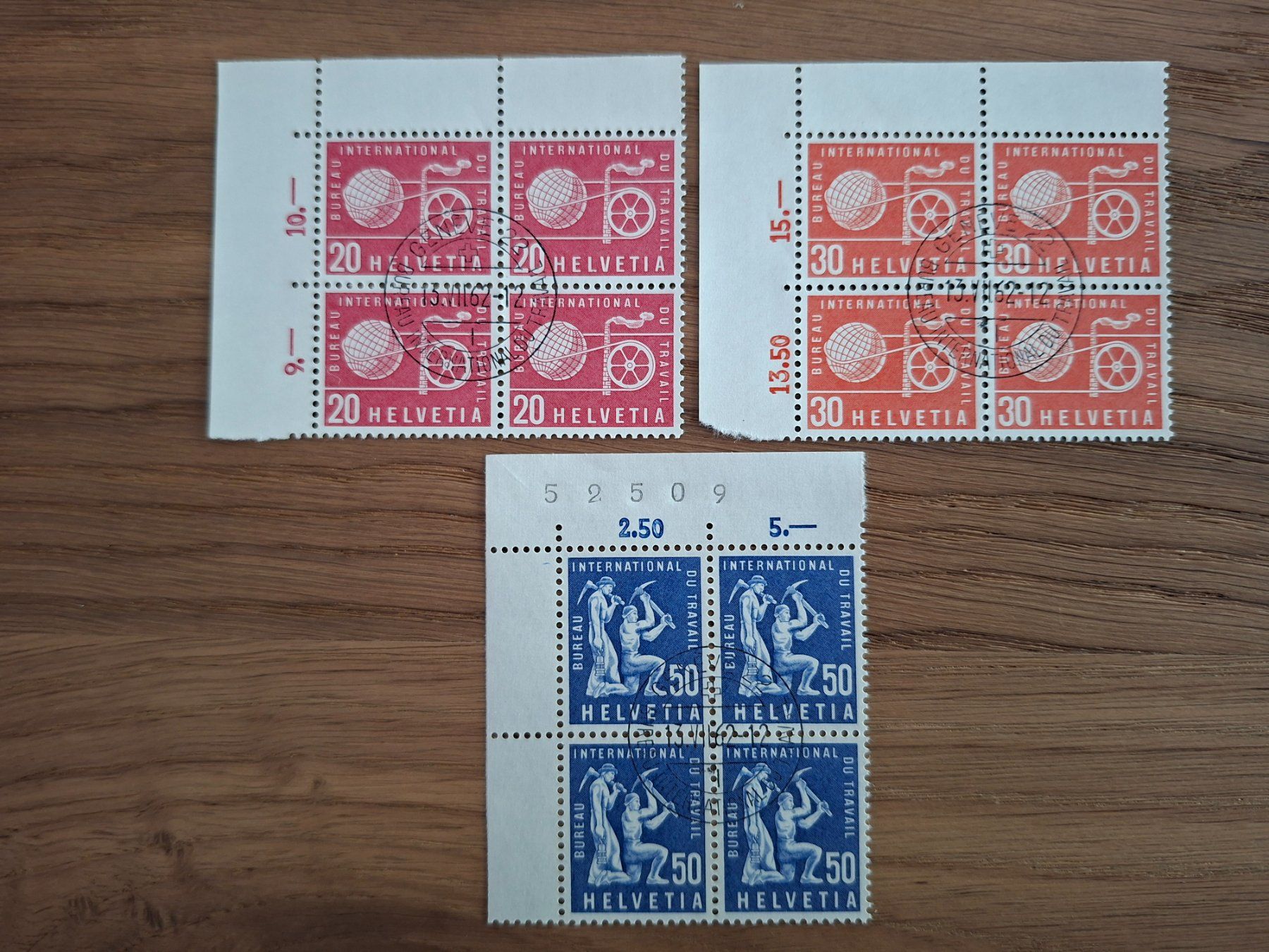 Alle Briefmarken: Dienstmarken 4er Blocks: BIT – Neu (gemäss Beschreibung) aus Hinterkappelen von 1399