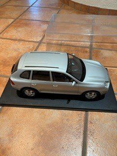 Giocattoli: Porsche Cayenne Spielzeugauto ca. 1:15 – Usato da Männedorf venduto da Fafa24 2