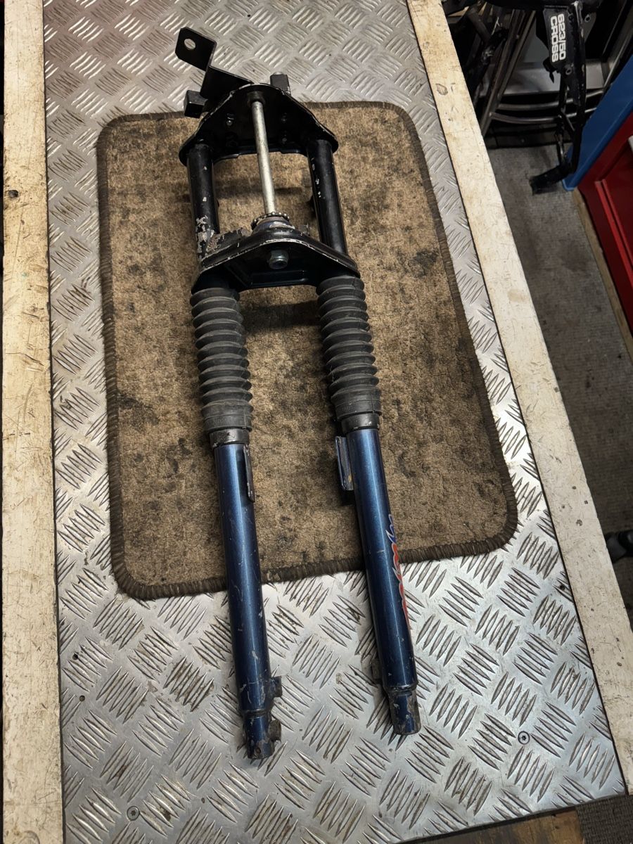 Pièces pour mobylette: Mofa Gabel – D'occasion à Dübendorf par Sachs621 6