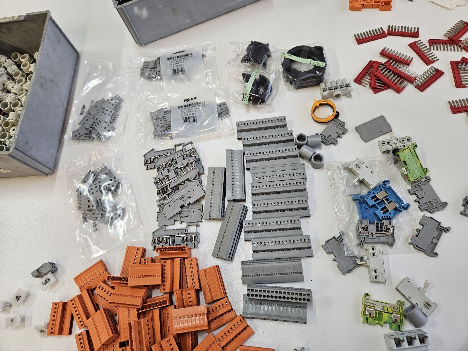 Jeux de construction: elektromaterial  – Neuf (Voir description) à Regensdorf par Zem003 5
