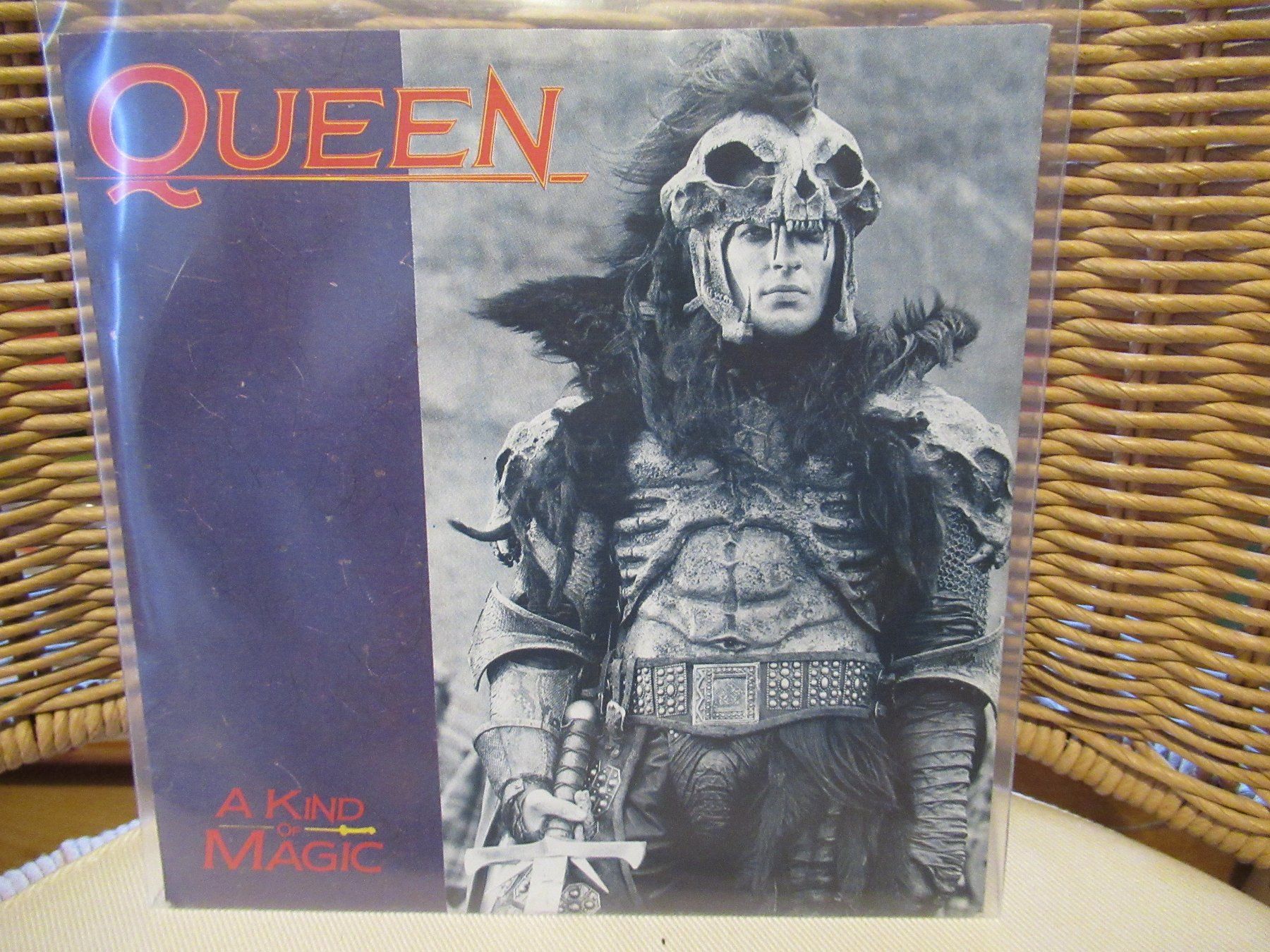 Dischi in vinile: QUEEN - A KIND OF MAGIC – Usato da Grône venduto da Mire01