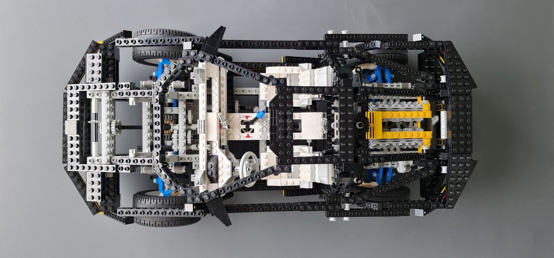 Lego Baukästen: LEGO Technic 8880 - Super Car, von 1994 – Gebraucht aus Liebefeld von  4