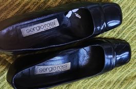 Sergio Rossi Pumps Lackleder Schwarz Grösse 37.5 gebraucht