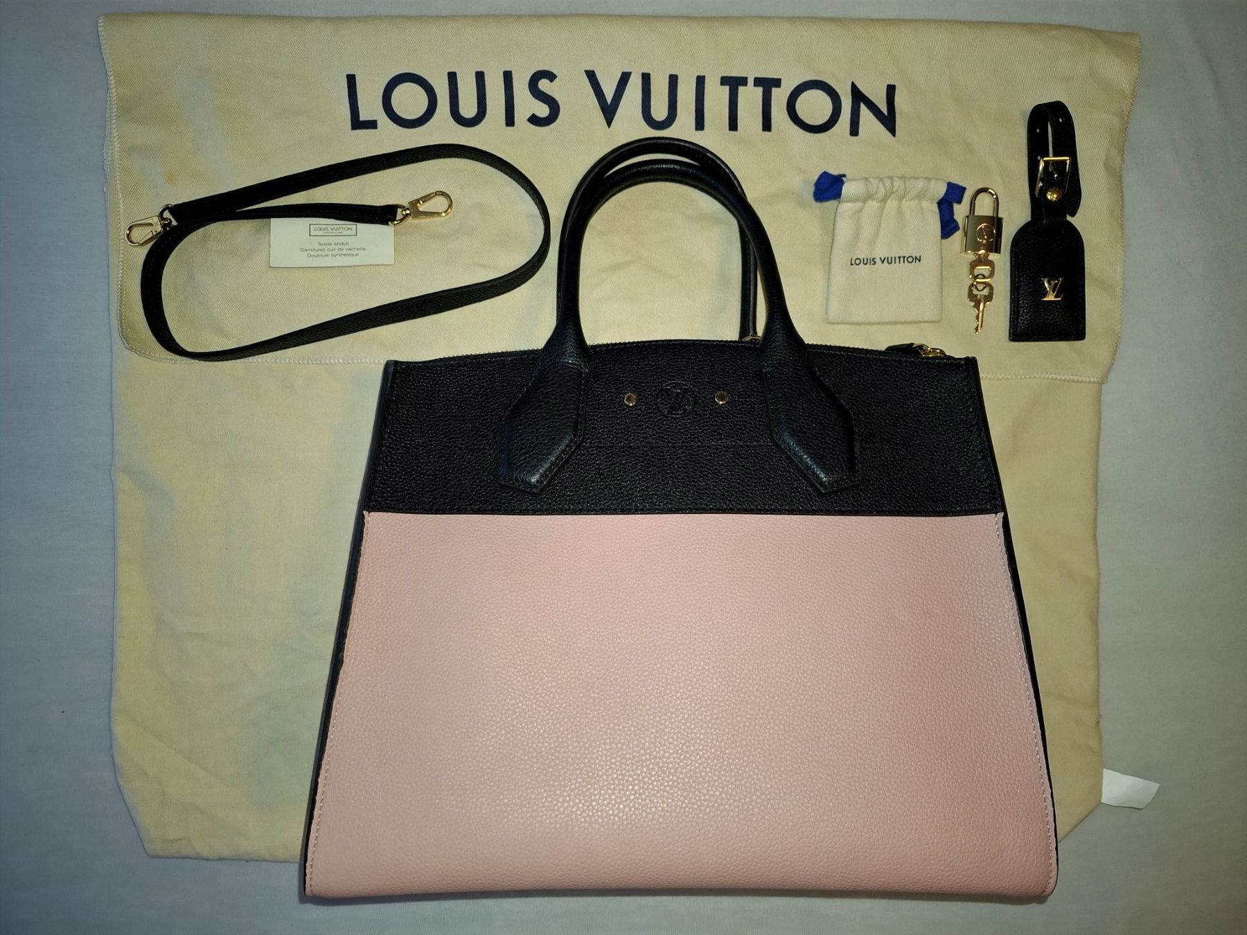 Louis Vuitton Borse da donna: Neue Louis Vuitton Handtasche – Nuovo (secondo la descrizione) da Weggis venduto da Jhmathis 1