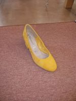 Tamaris Pumps gelb Groesse 38 guter Zustand.
