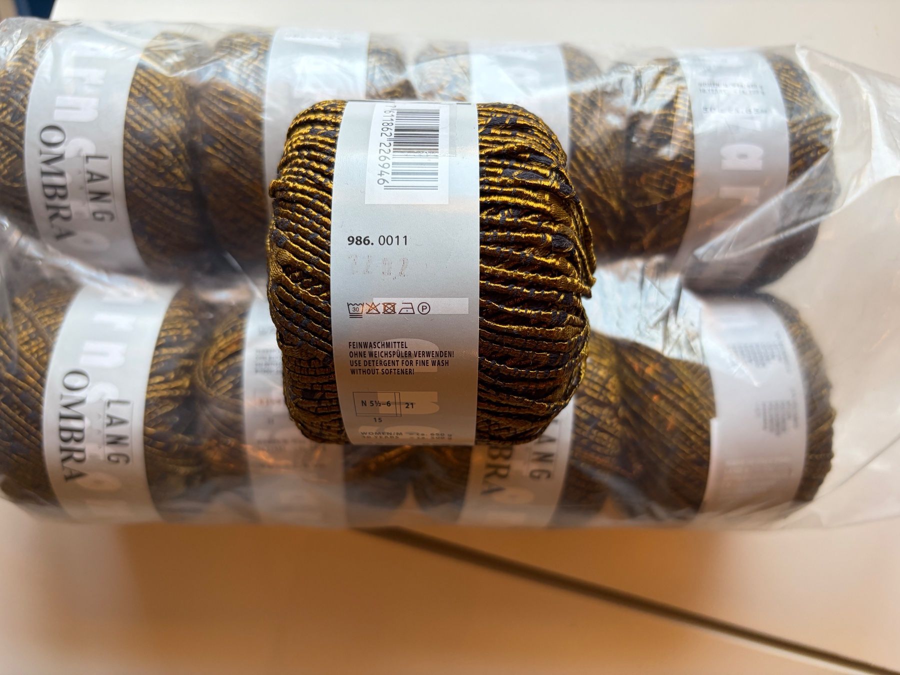 Lang Yarns Lana: 10 Knäuel Ombra Langyarns – Nuovo e nell'imballaggio originale da Büsserach venduto da bor_s88m 1