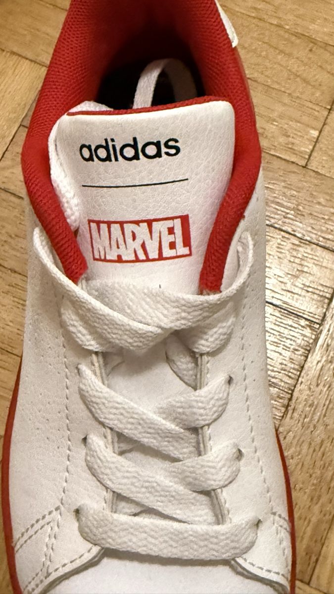 Adidas Scarpe da uomo: Sneaker Adidas Marvel 30 – Nuovo (secondo la descrizione) da Genève venduto da fra_v2zs 3